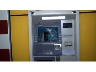 Şalvarlı Eylemciler İzmir’i Karıştırdı!