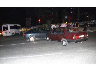 Batman’da Maddi Hasarlı Trafik Kazası