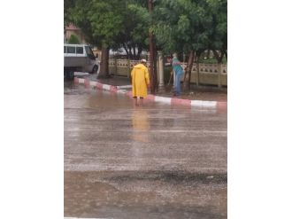 İhsaniye’de Hafta Sonu Metrekareye 120 Kilogram Yağış Düştü