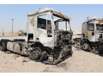 Habur Sınır Kapısı Yakınlarında 2 Tır Ateşe Verildi