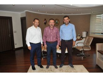 Ticaret Odası Başkanı Özdağ Başkan Doğan’ı Ziyaret Etti