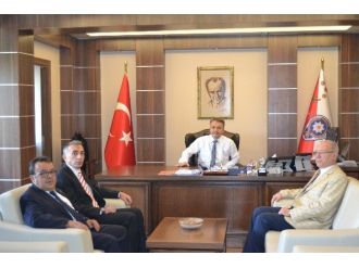 Emniyet Müdürü Şahin’e Taziye Ziyaretleri Sürüyor