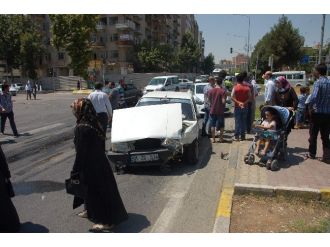 Adıyaman’da Kaza Sonrası Yola Sızan Yakıt Ekipleri Harekete Geçirdi