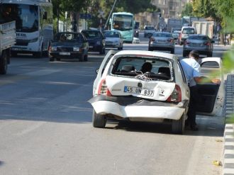 Manisa’da Trafik Kazası: 3 Yaralı