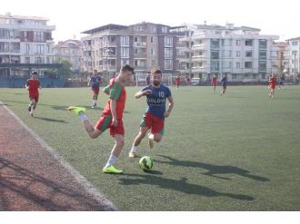 Yalovaspor Top Başı Yaptı