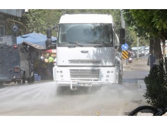 Siirt’te Caddeler Yıkanıyor
