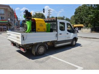 İlaçlama Çalışmaları Sürüyor