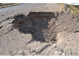 Tunceli’de Askeri Araca Bombalı Saldırı