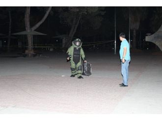 Şüpheli Bavul Fünye İle Patlatıldı