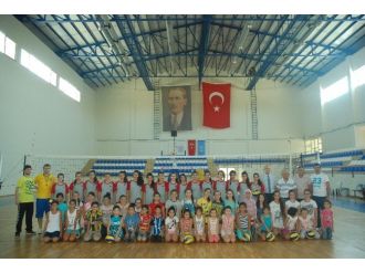 Manavgat’ta Voleybolu Eski Günlere Dönecek