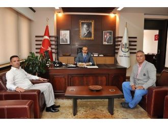 Uşak’ın Devleri Sezon Önü Valiyi Ziyaret Etti