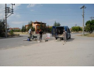 Bolvadin’de Logar Kapakları Yenileniyor