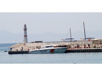 Didim’de Sahil Güvenlik Ekipleri 150 Suriyeli Göçmeni Kurtardı