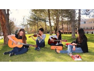 Bin 149 Öğrencinin İlk Tercihi Amasya Üniversitesi
