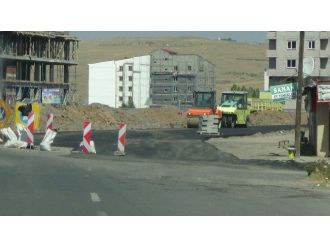 Mihralibey Köprüsü’nün Asfaltı Atılıyor