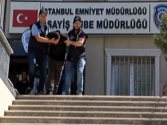 Kız Yurduna Giren Jiletli Saldırgan Yakalandı