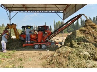 Seracılık Yapan Vatandaşlara Ücretsiz Briket Yakıtı