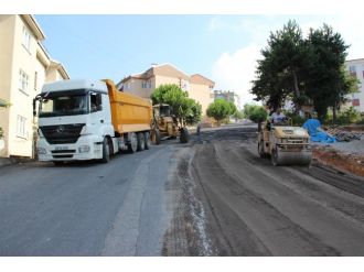 Kdz. Ereğli Belediyesi Mahalle Yollarını Asfaltlıyor