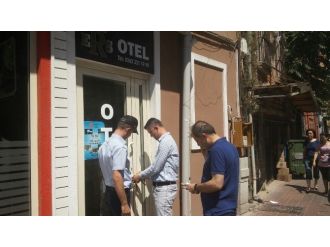 İzmit’te Ruhsatsız Otele Mühür