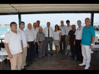 Düzce Valisi Fidan Çalışan Gazeteciler’le Kahvaltı Yaptı