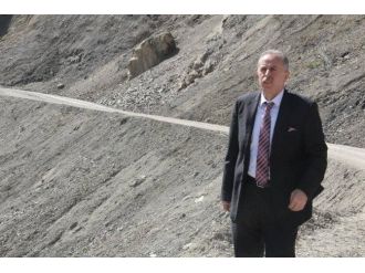 Hakkari-çukurca Karayolunun Kapatılması