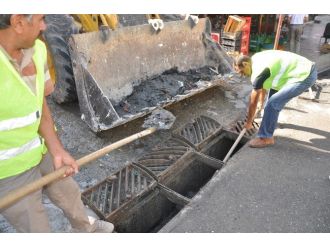 Belediyeden Yaz Temizliği