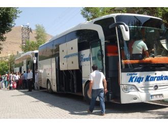 Terör Olayları Gurbetçilerin Tatillerini Yarıda Kestiriyor