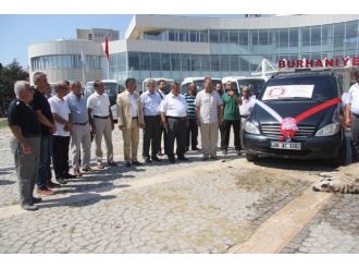 Burhaniye’de Yeni Cenaze Aracı Hizmete Girdi