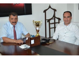 Battalgazi Belediyespor Genç Takımı, Namağlup Şampiyon Oldu
