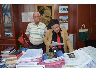 Aklı Olan Ağaçları Ve Hayvanları Korur