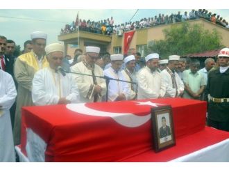 Osmaniye Şehidini Gözyaşları İle Son Yolculuğuna Uğurladı