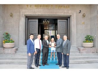 Afyonkarahisarlılar Derneği’nden Vali Güner’e Ziyaret