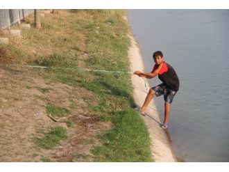 Serinlemek İçin Sulama Kanılana Giren Çocuk Kayboldu
