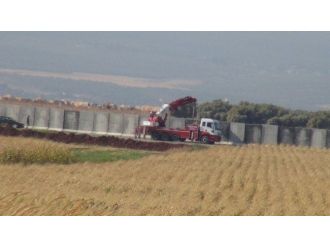 Suriye Sınırına Beton Duvar