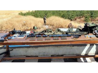 Pkk’lı Evleri Cephanelik Gibi 