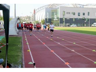 Hakemler Yeterlilik Testinden Geçti