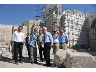 Karaman Kalesinde Restorasyon Çalışmaları Sürüyor