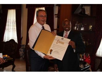 Brooklyn Belediye Başkanı Adams, Belediye Başkanı Ünver’i Ziyaret Etti