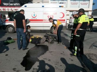 Atatürk Bulvarında Kaza 1 Yaralı