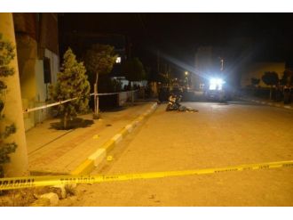 Eşinin Ve Çocuğunun Önünde Tüfekle İnfaz