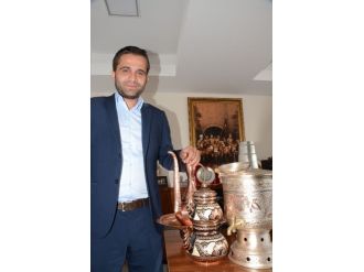 Kabartma Tekniği İle Çitfe Minareli Medrese