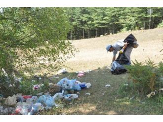 Duyarsız Vatandaş Tabiat Harikası Yaylayı Kirletiyor