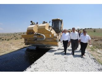 Büyükşehir’in Asfalt Atağı Sürüyor