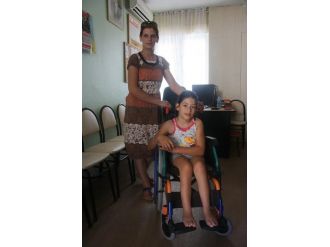 8 Yaşındaki Doğuştan Ortopedik Engelli Nazlı’ya En Güzel Doğum Günü Hediyesi Kırklareli Belediye Başkanı Kesimoğlu’dan