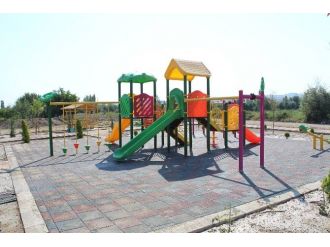 Sungurlu’da Parklar Güvenli Ve Modern Hale Getirildi