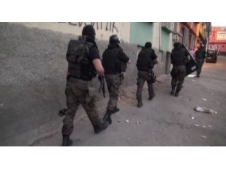 Gaziantep’te Terör Operasyonlarında 5 Kişi Tutuklandı