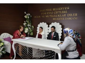 Yakutiye Belediyesi 1000 Çifti Mesut Etti