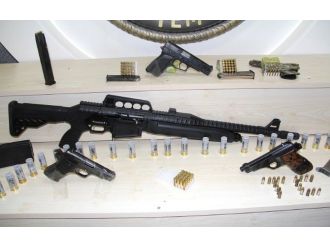 Adana’da Terör Operasyonunda 10 Gözaltı