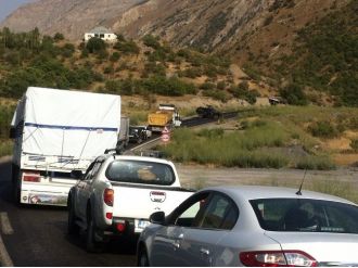 Hakkari-van Karayolu Ulaşıma Açıldı
