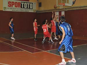 Belediyespor Kulübü Basketbolda Birinciliğe Oynadı
